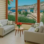 Luxury Dennis Hébergement de vacances