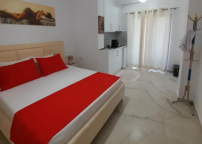 Luxury Dennis Sarandë