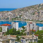 Luxury Dennis 別荘 Sarandë