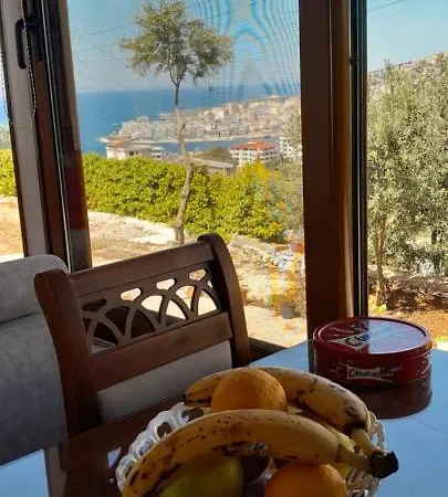 Сasa de vacaciones Luxury Dennis Sarandë