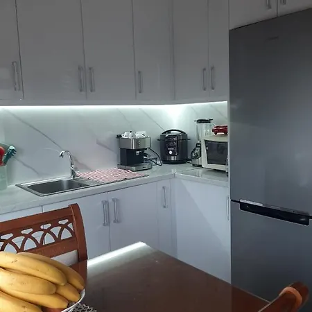 Luxury Dennis Feriehus Sarandë