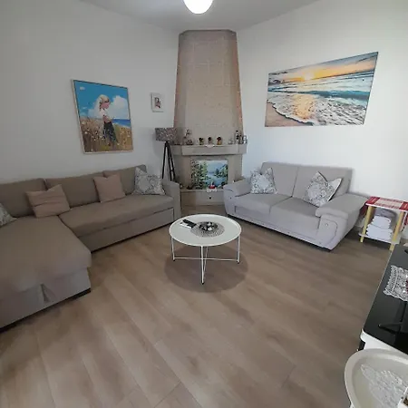 Ferienhaus Luxury Dennis *