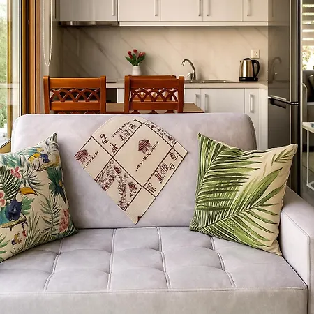 펜션 Luxury Dennis Sarandë