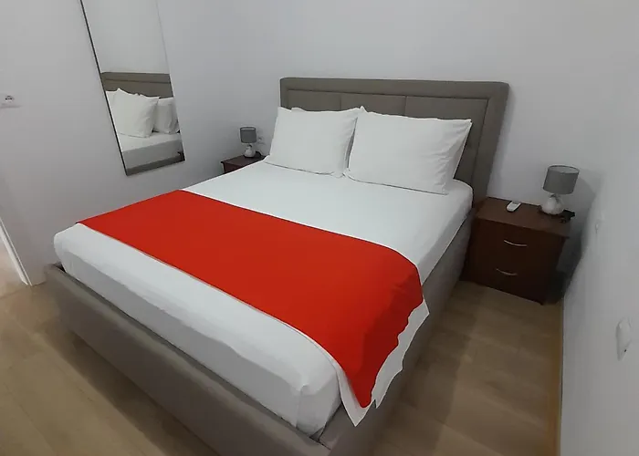 度假居 Luxury Dennis Sarandë